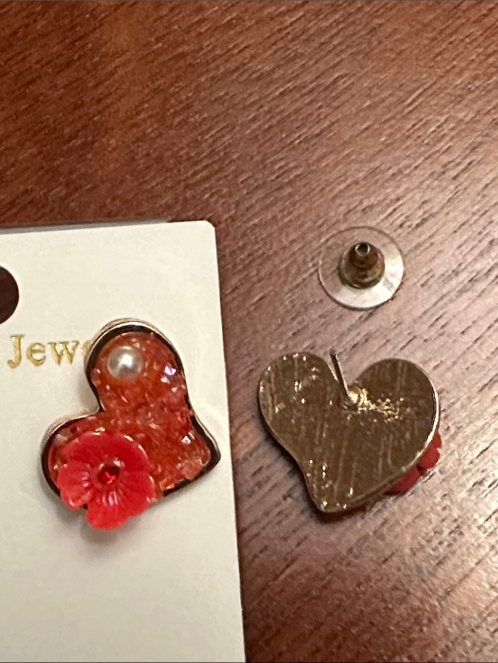 Fashion Jewelry Red Heart Floral Stud Earrings - Picture 6 of 6